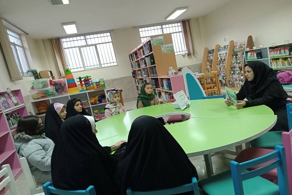 جمع خوانی کتاب یلدا