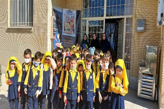 بازدید مدارس از کتابخانه